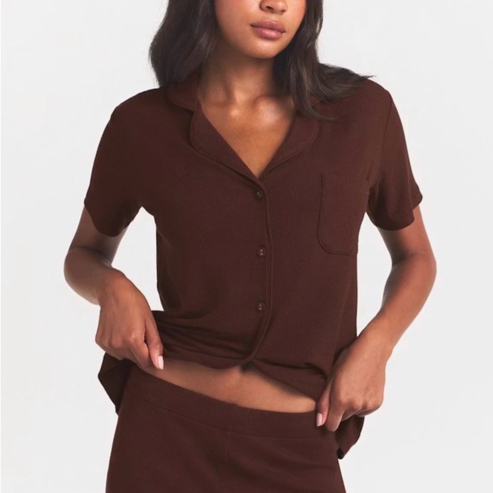 SKIMS Short Sleeve Ribbed Pajama Set in Cocoa
